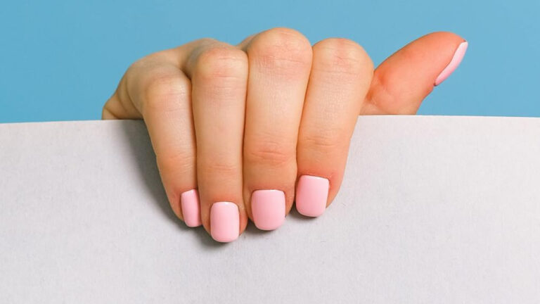 unhas em gel cor unica