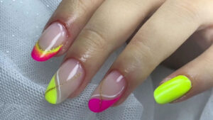 Unhas de fibra de vidro coloridas